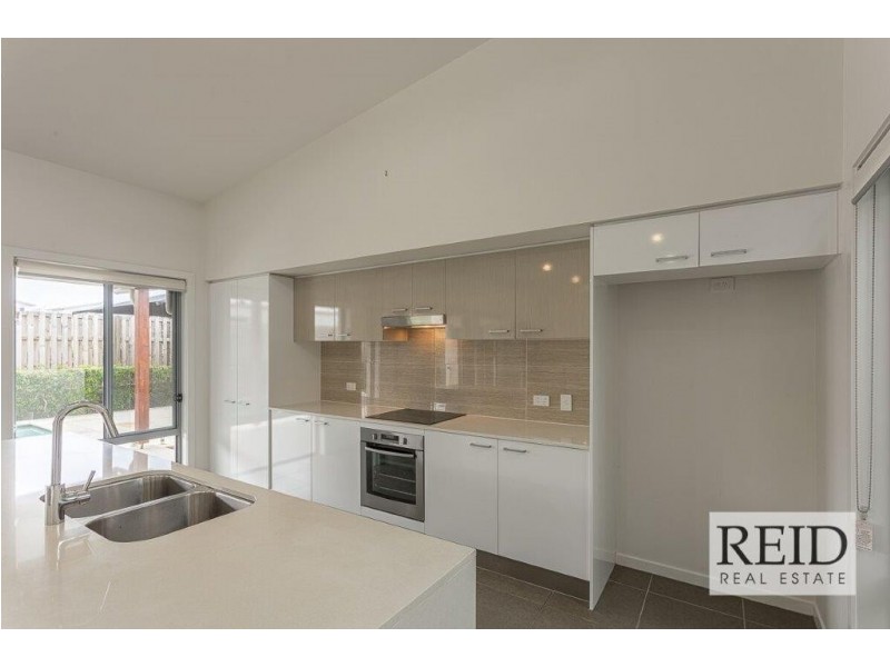 54 Morgan Circuit, Nudgee QLD 4014