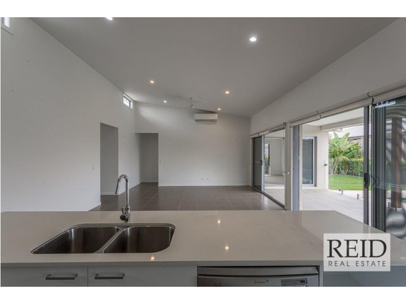 54 Morgan Circuit, Nudgee QLD 4014