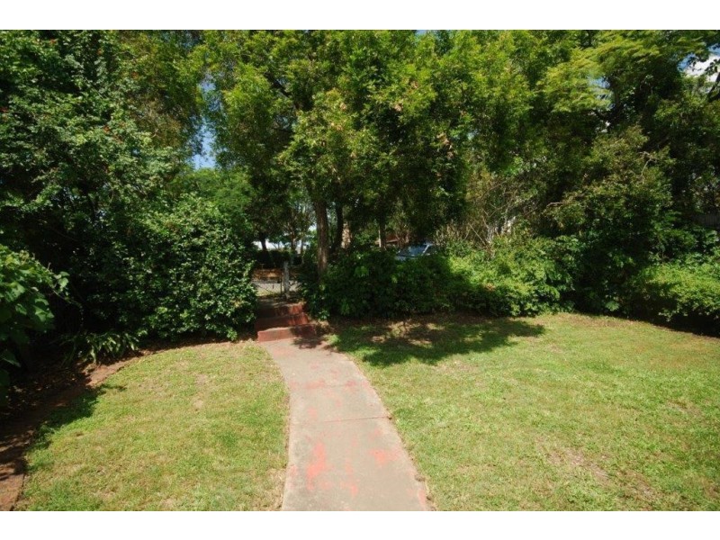 6 Stewart Place, Ashgrove QLD 4060