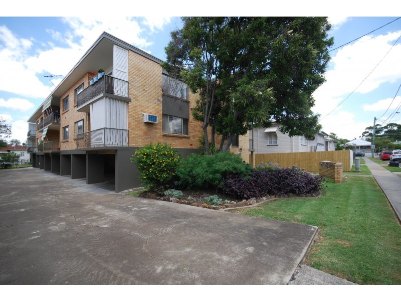 8/9 Cadell Street, Toowong QLD 4066