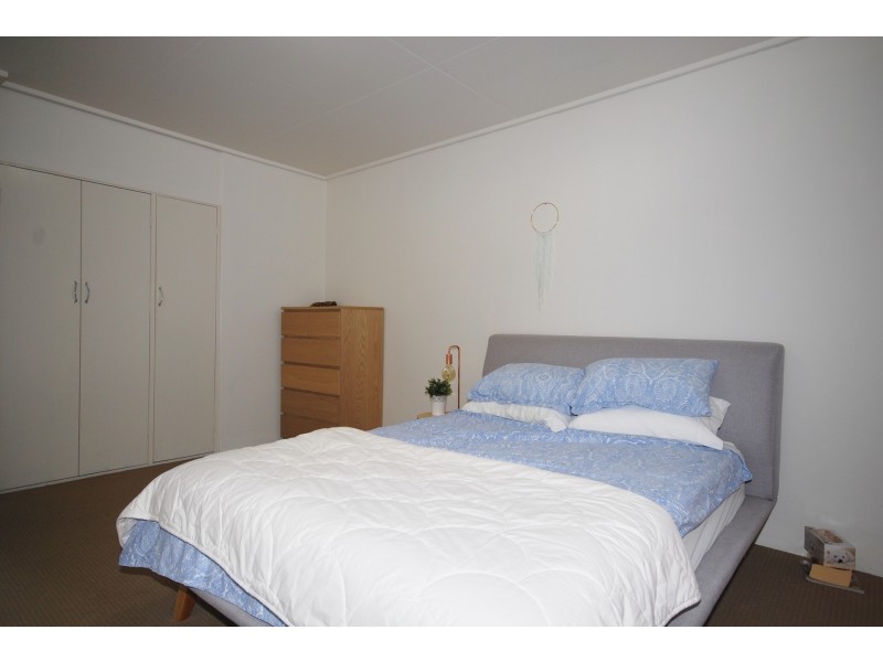 8/9 Cadell Street, Toowong QLD 4066