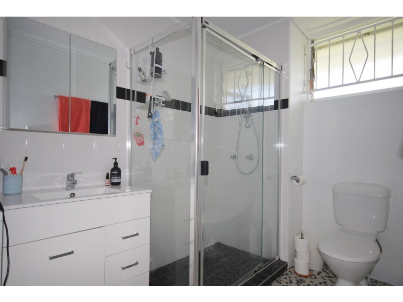 8/9 Cadell Street, Toowong QLD 4066
