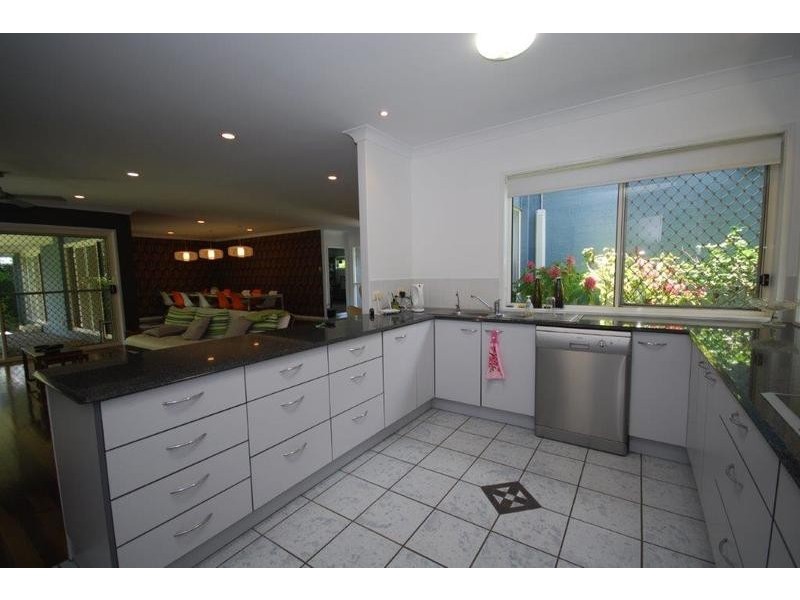 9 Clare Place, The Gap QLD 4061