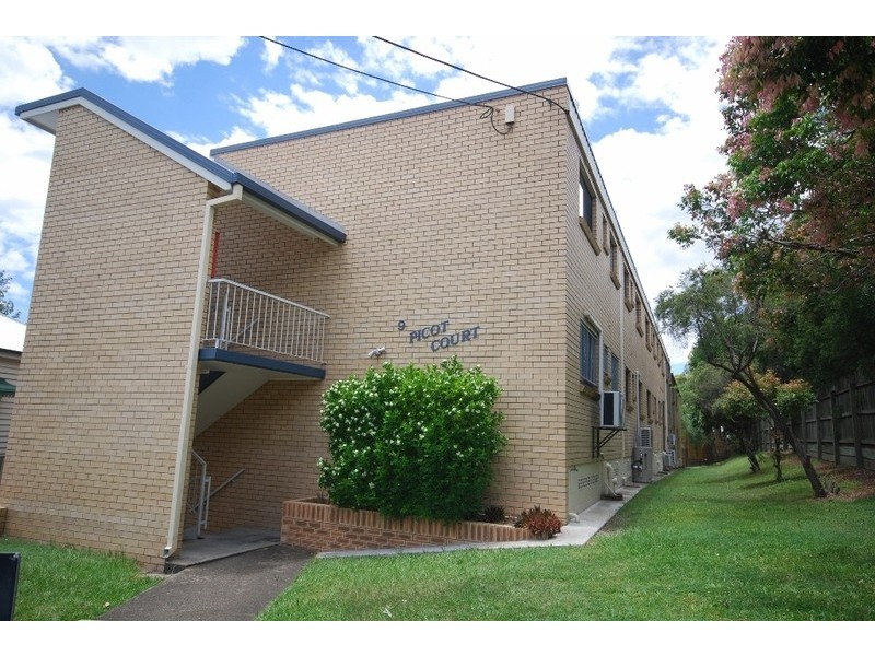 2/9 Picot Street, Kelvin Grove QLD 4059