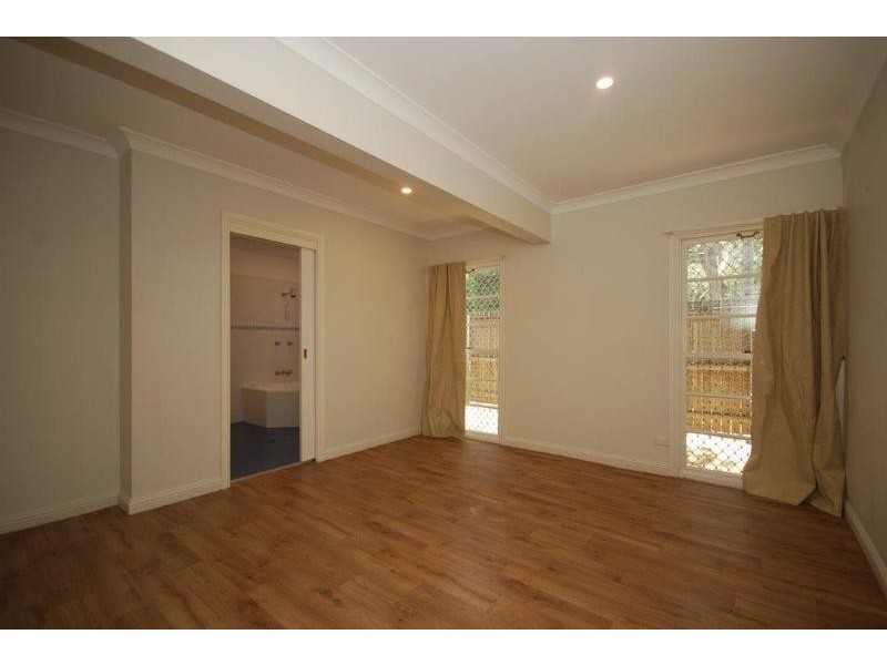 1/94 Royal Parade, Ashgrove QLD 4060