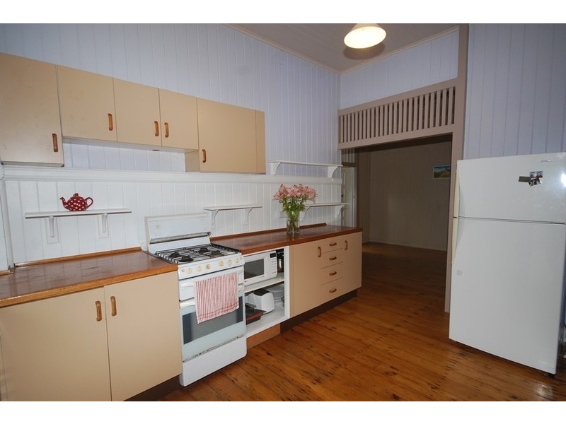 58 Fewings Street, Toowong QLD 4066