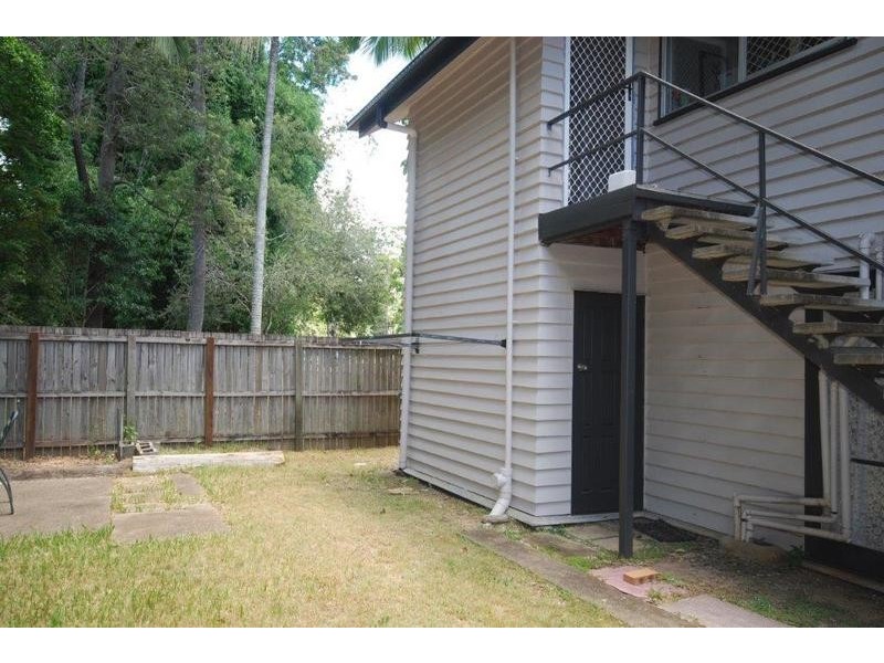 1/94 Royal Parade, Ashgrove QLD 4060