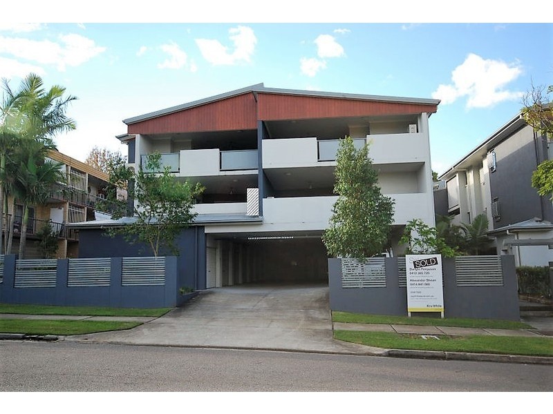 1/31 Rode Road, Wavell Heights QLD 4012