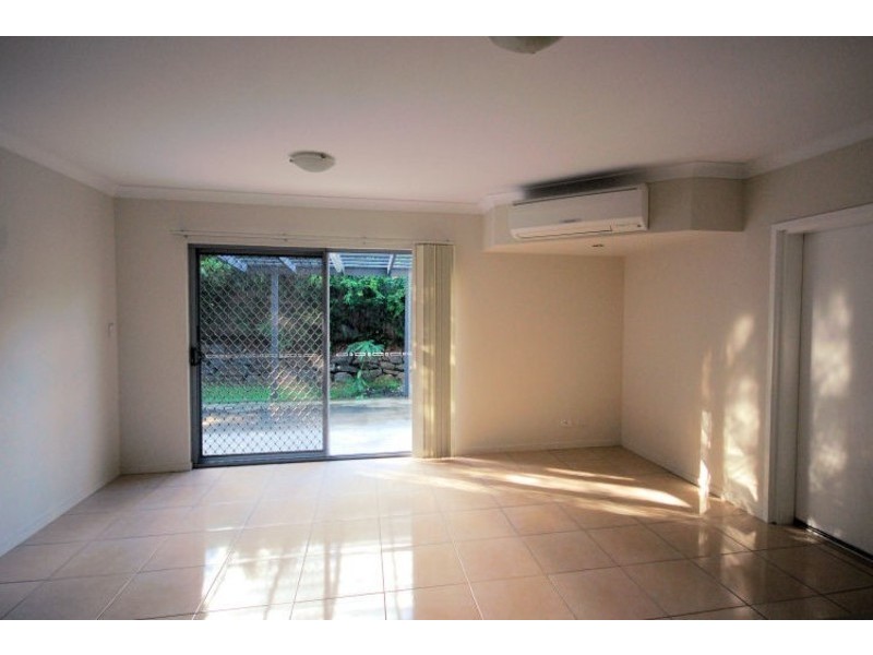 1/31 Rode Road, Wavell Heights QLD 4012