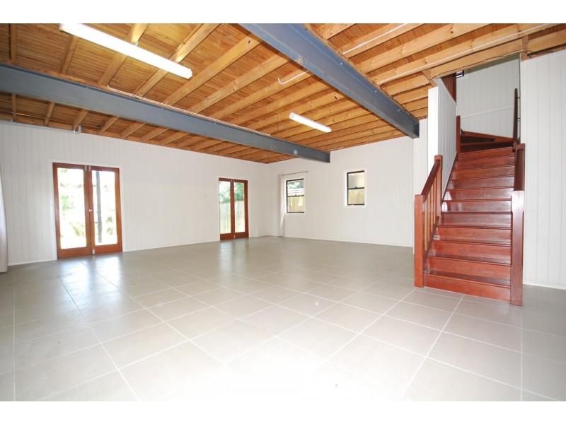 2 Bank Street, Windsor QLD 4030