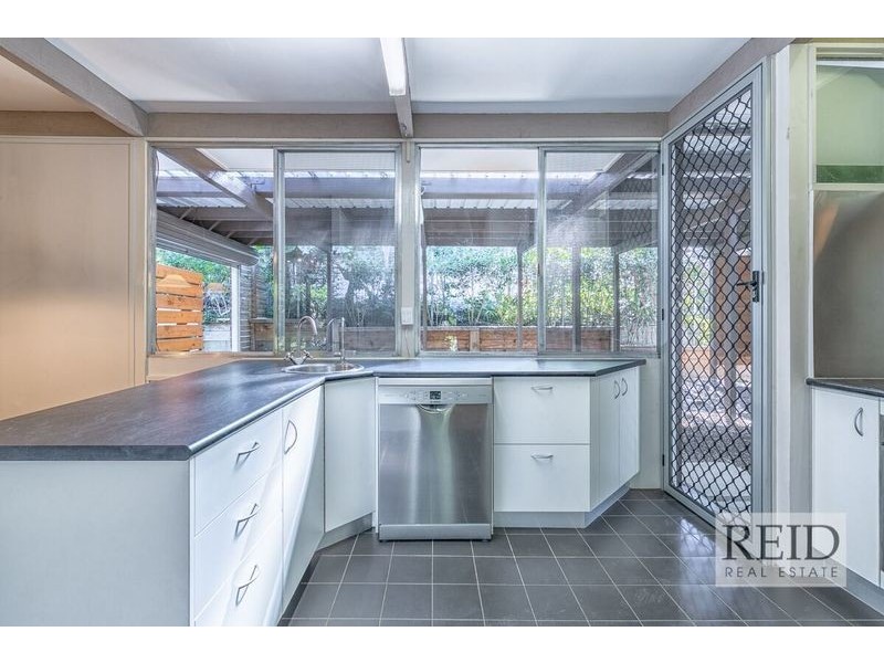 1 Jirrima Street, The Gap QLD 4061