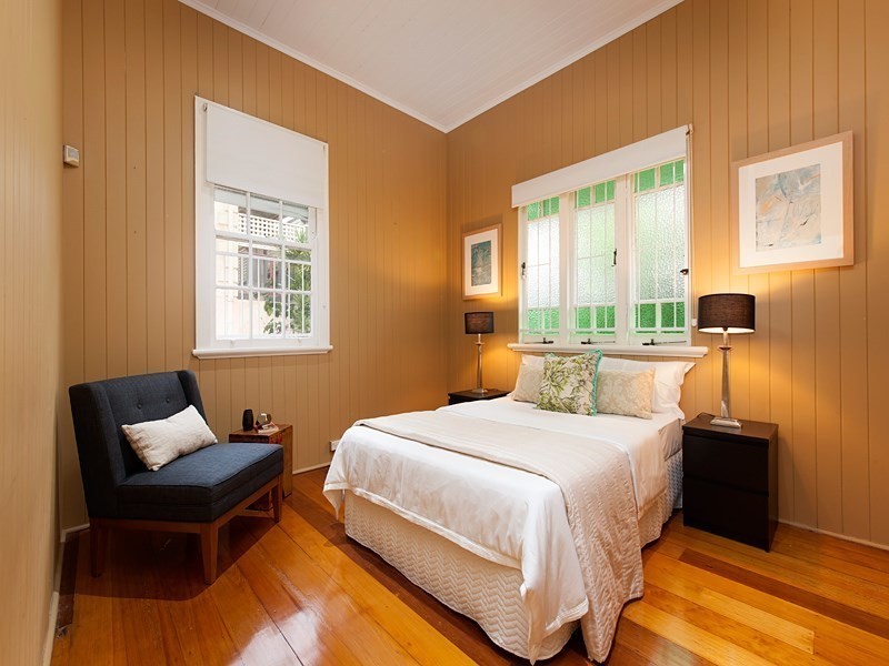 47 Windsor Road, Red Hill QLD 4059