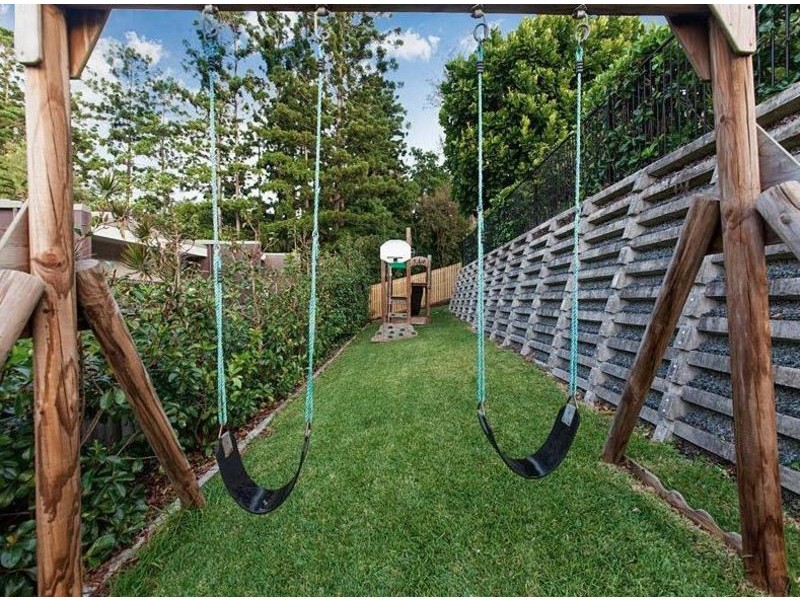 47 Windsor Road, Red Hill QLD 4059