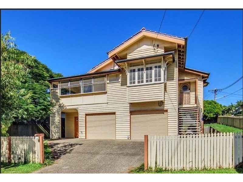 118 Arthur Terrace, Red Hill QLD 4059