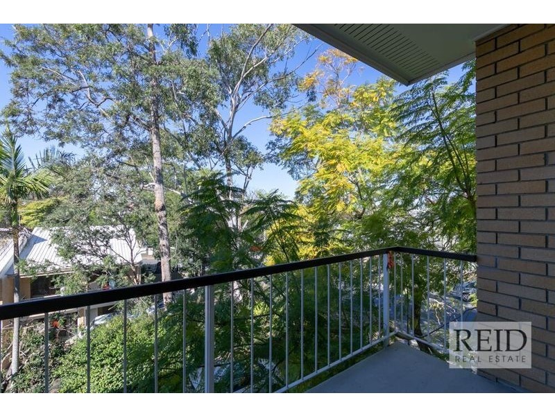 4/9 Broomfield Street, Taringa QLD 4068