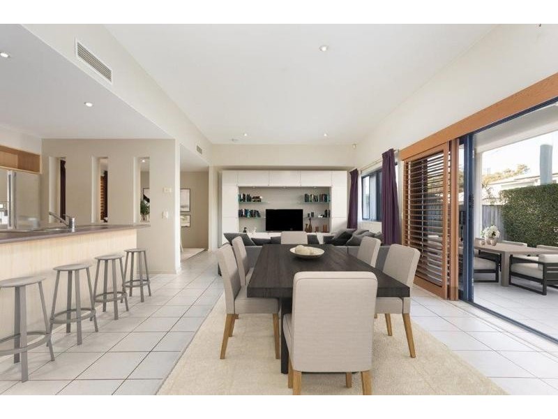 30 Wight Street, Milton QLD 4064