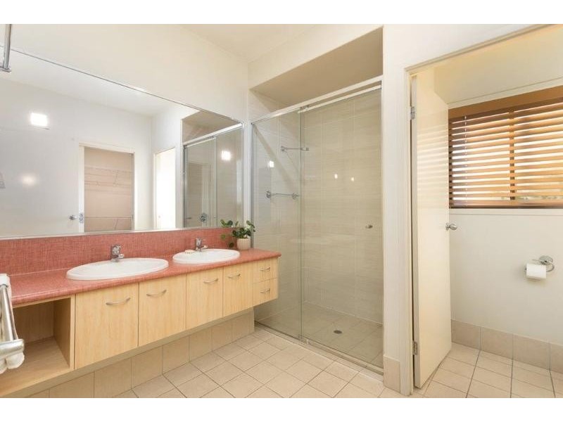 30 Wight Street, Milton QLD 4064