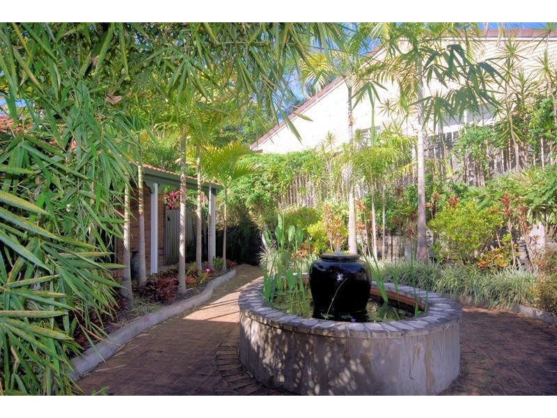 11 Gleneden Court, The Gap QLD 4061