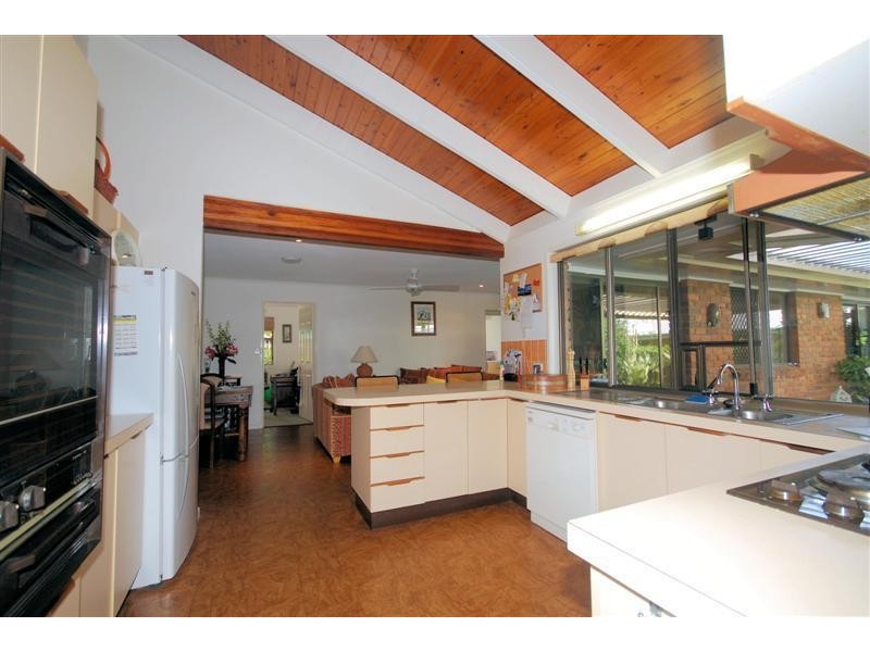 11 Gleneden Court, The Gap QLD 4061