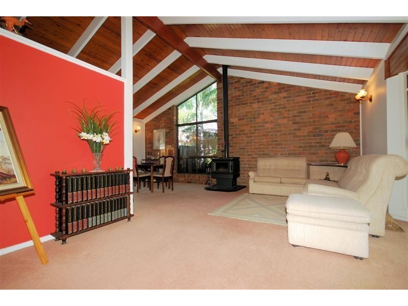 11 Gleneden Court, The Gap QLD 4061