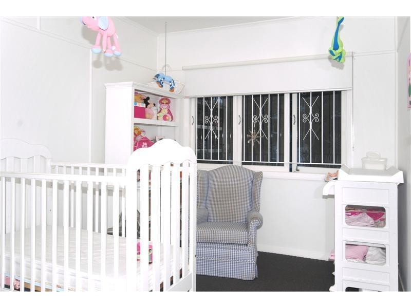 3 Broadland Street, The Gap QLD 4061