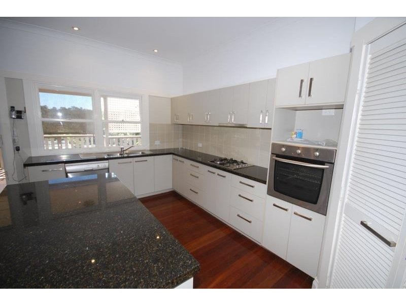 126 Ashgrove Avenue, Ashgrove QLD 4060