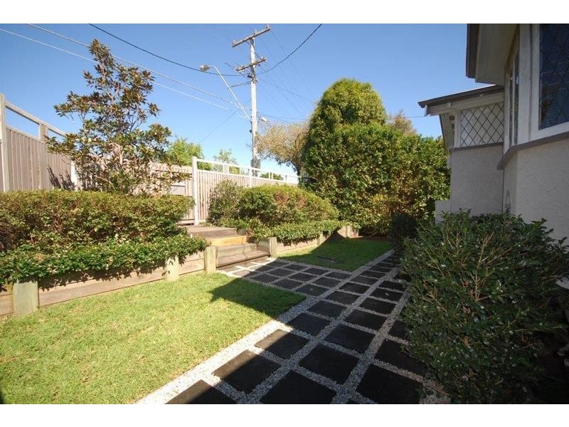 126 Ashgrove Avenue, Ashgrove QLD 4060