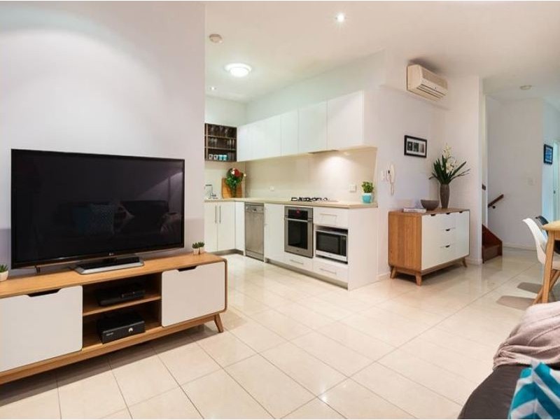 6b Terrace Street, Toowong QLD 4066