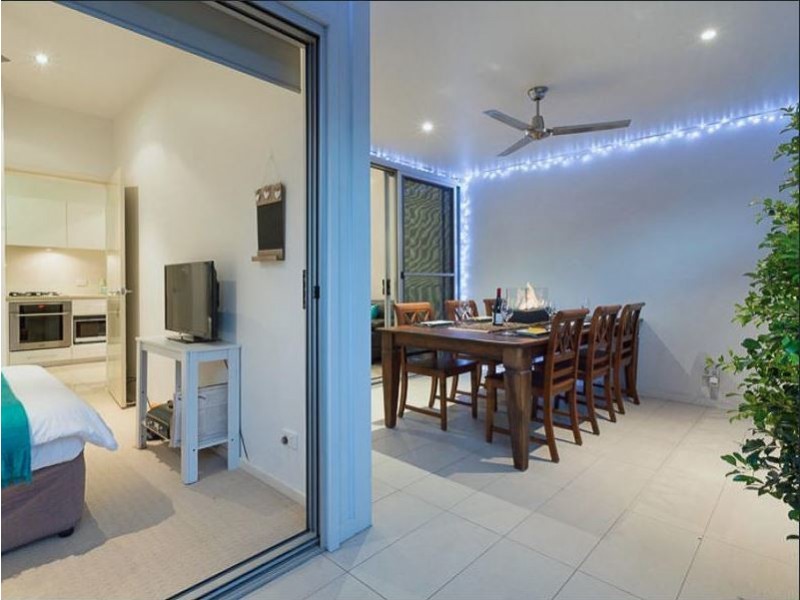 6b Terrace Street, Toowong QLD 4066