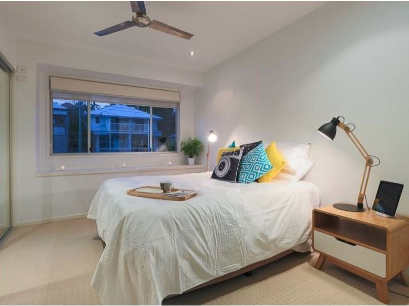 6b Terrace Street, Toowong QLD 4066