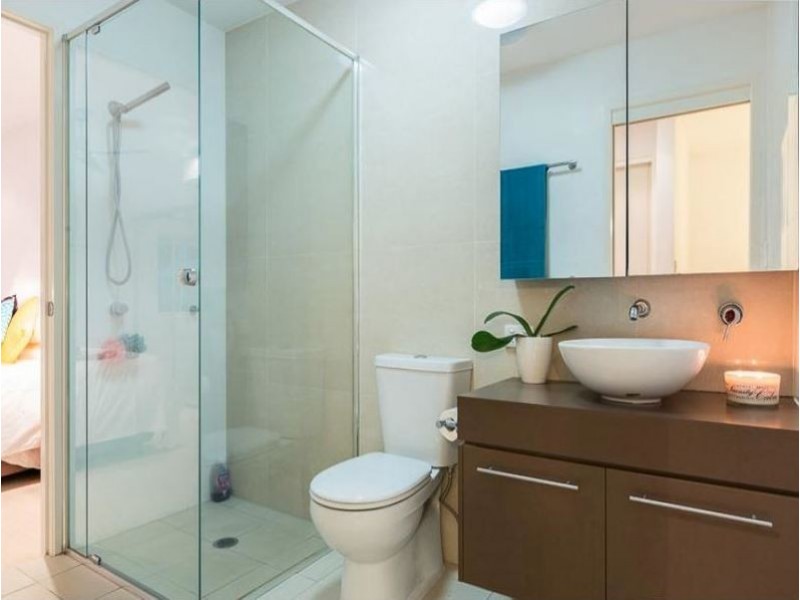 6b Terrace Street, Toowong QLD 4066