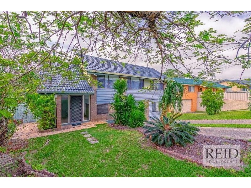 15 Coolibah Crescent, Ferny Hills QLD 4055