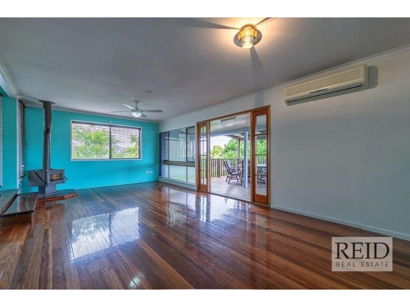 15 Coolibah Crescent, Ferny Hills QLD 4055