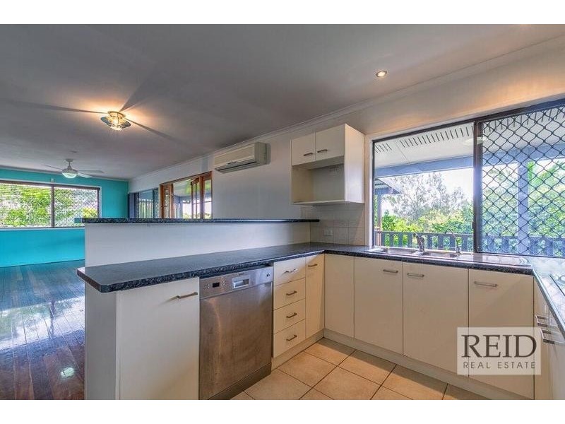 15 Coolibah Crescent, Ferny Hills QLD 4055