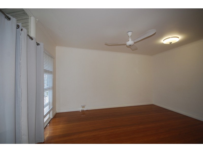 15 Grant Street, Balmoral QLD 4171