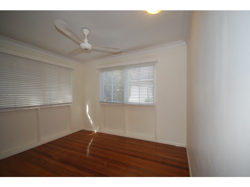 15 Grant Street, Balmoral QLD 4171