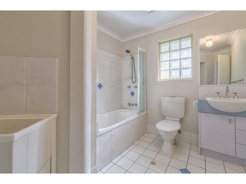 6/80 Miskin Street, Toowong QLD 4066