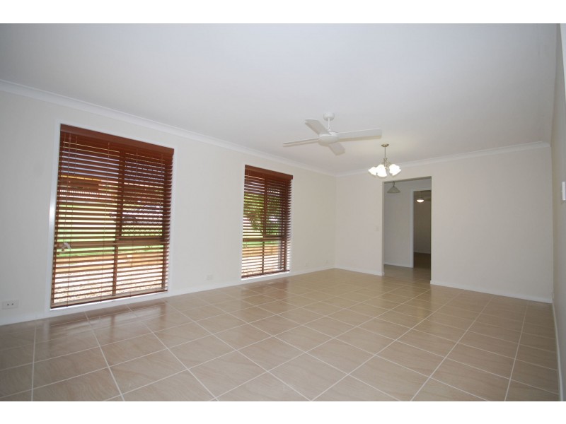 14 Zambesi Street, Riverhills QLD 4074