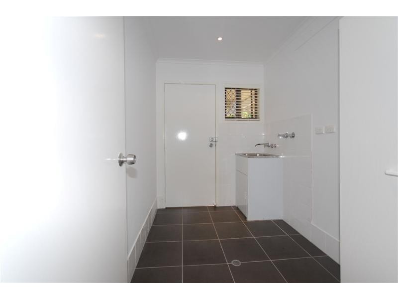 10 London Street, Ashgrove QLD 4060