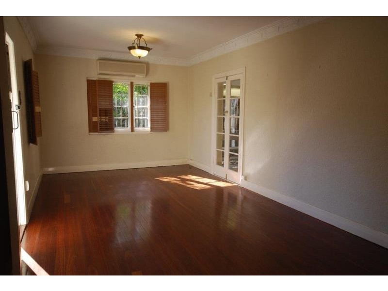 32 Harding Street, Ashgrove QLD 4060