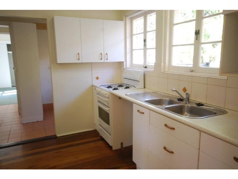 32 Harding Street, Ashgrove QLD 4060