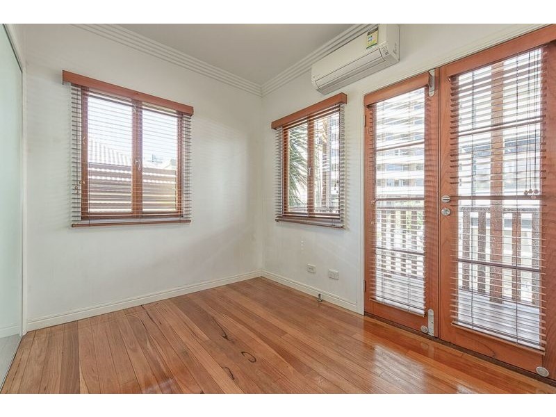 18 Lilley Street, Spring Hill QLD 4000