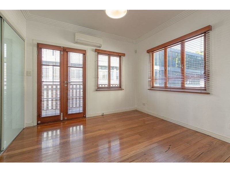 18 Lilley Street, Spring Hill QLD 4000