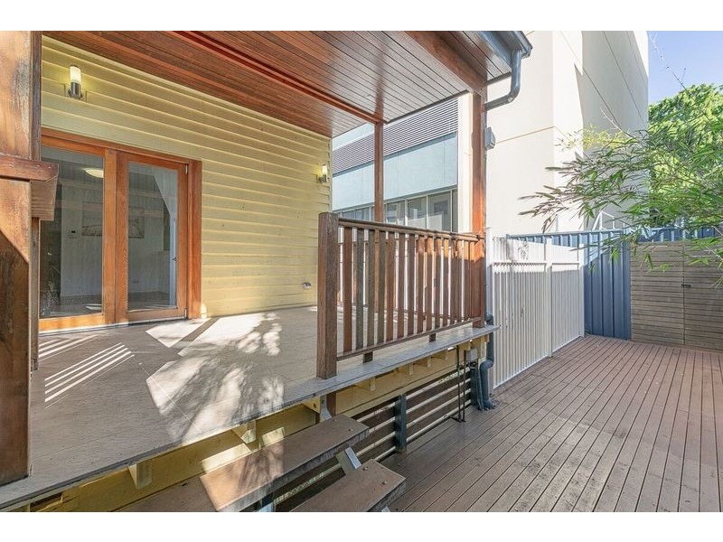 18 Lilley Street, Spring Hill QLD 4000