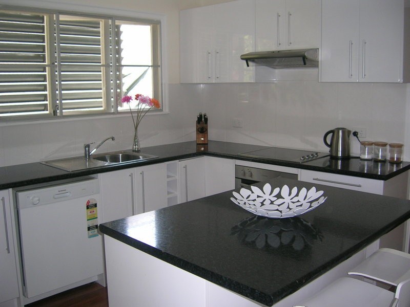 8 Romea Street, The Gap QLD 4061