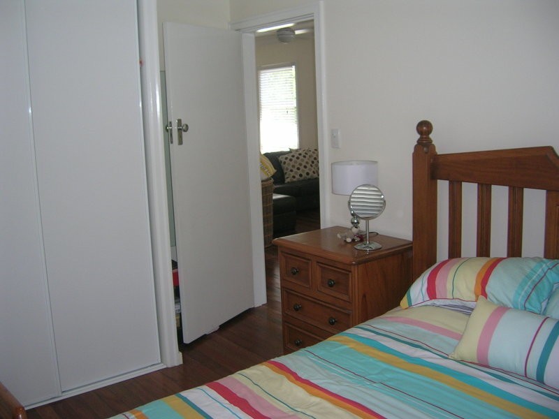 8 Romea Street, The Gap QLD 4061