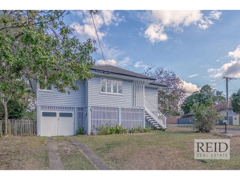 12 Romea Street, The Gap QLD 4061