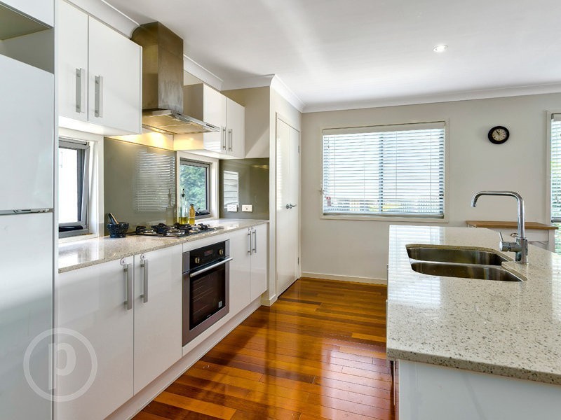 2/28 Trackson Street, Alderley QLD 4051