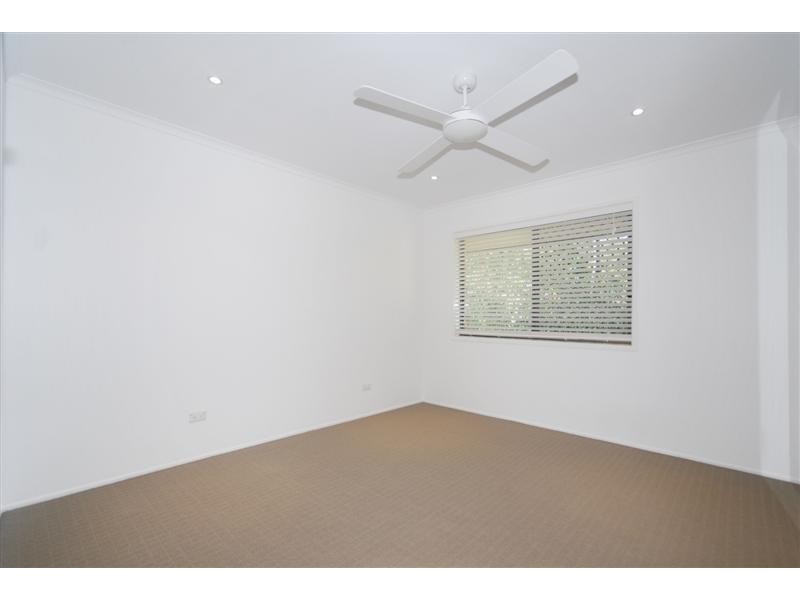 10 London Street, Ashgrove QLD 4060