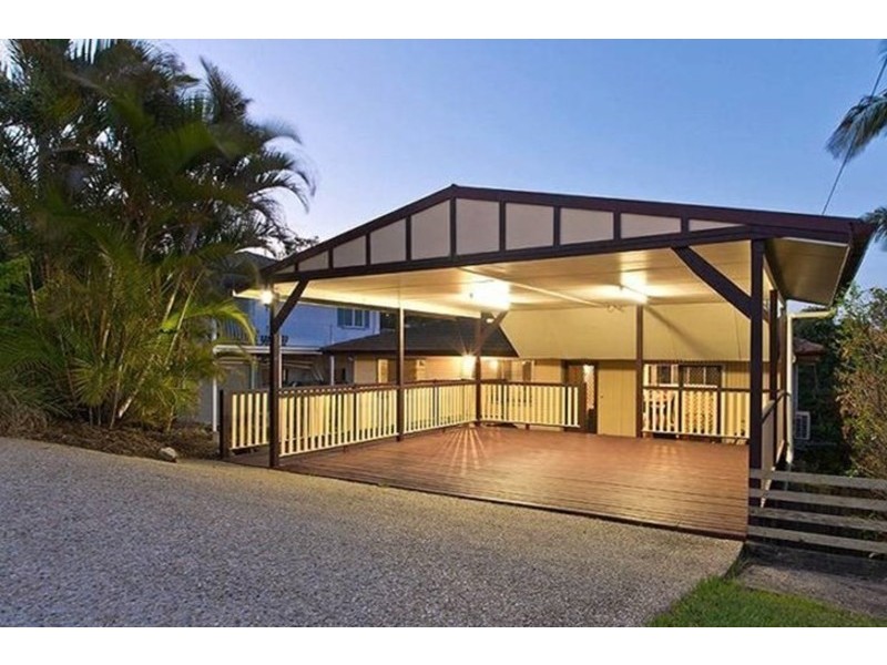 82 Narellan Street, Arana Hills QLD 4054